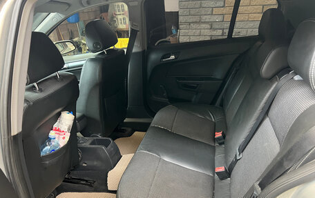 Opel Astra H, 2005 год, 520 000 рублей, 22 фотография