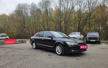 Skoda Superb III рестайлинг, 2013 год, 1 290 000 рублей, 2 фотография