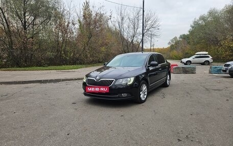 Skoda Superb III рестайлинг, 2013 год, 1 290 000 рублей, 3 фотография