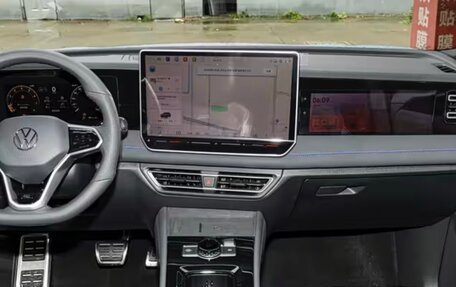 Volkswagen Tiguan, 2025 год, 6 290 000 рублей, 6 фотография