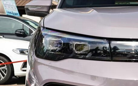 Volkswagen Tiguan, 2025 год, 6 290 000 рублей, 4 фотография