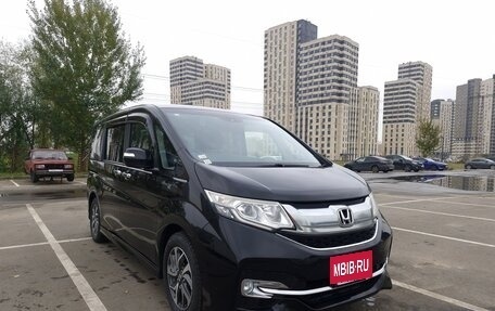 Honda Stepwgn IV, 2016 год, 2 150 000 рублей, 2 фотография