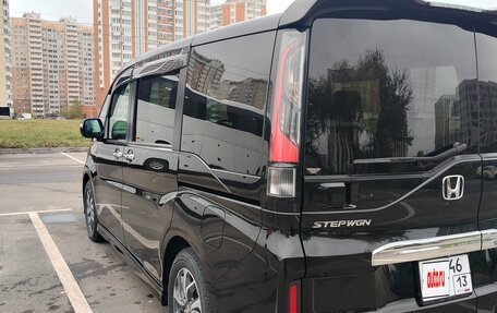 Honda Stepwgn IV, 2016 год, 2 150 000 рублей, 35 фотография