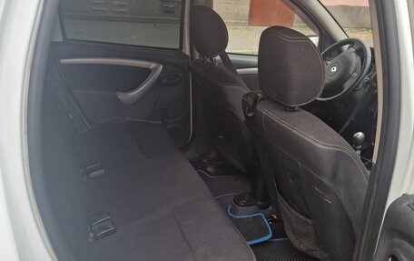 Renault Duster I рестайлинг, 2014 год, 650 000 рублей, 9 фотография