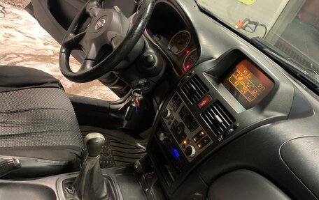 Nissan Almera, 2004 год, 310 000 рублей, 8 фотография