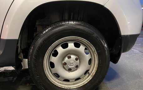 Renault Duster I рестайлинг, 2015 год, 870 000 рублей, 13 фотография