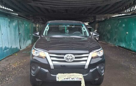 Toyota Fortuner II, 2019 год, 4 000 000 рублей, 1 фотография