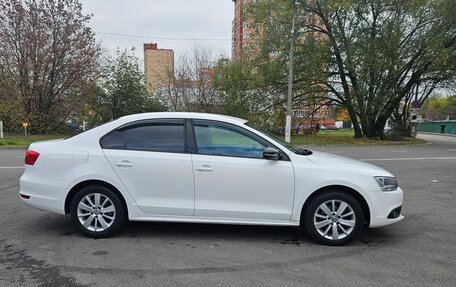 Volkswagen Jetta VI, 2013 год, 985 000 рублей, 6 фотография