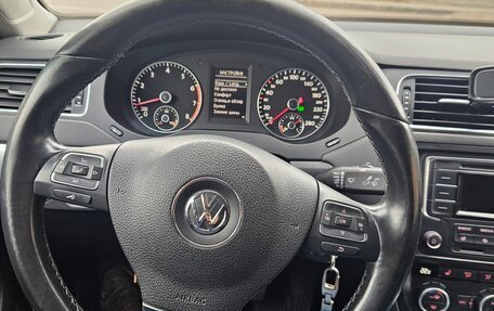 Volkswagen Jetta VI, 2013 год, 985 000 рублей, 12 фотография