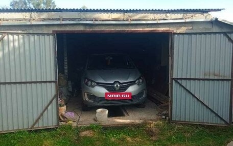 Renault Kaptur I рестайлинг, 2021 год, 2 000 000 рублей, 2 фотография