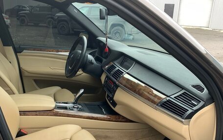 BMW X5, 2010 год, 2 050 000 рублей, 9 фотография