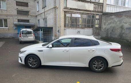 KIA Optima IV, 2018 год, 1 750 000 рублей, 4 фотография