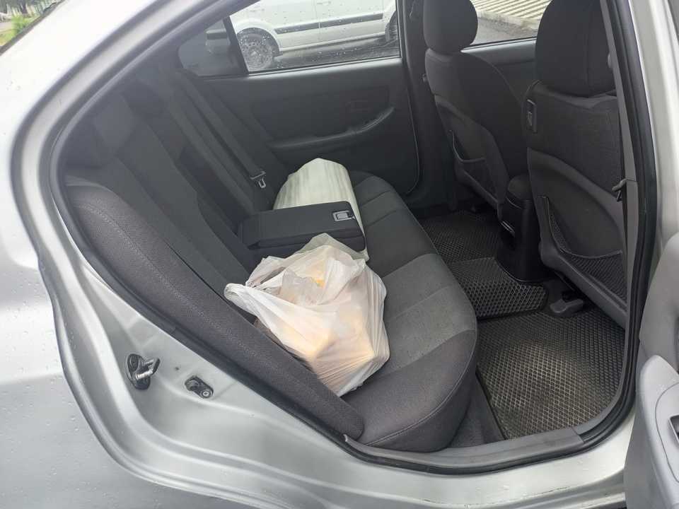 Hyundai Elantra III рестайлинг, 2004 год, 450 000 рублей, 15 фотография