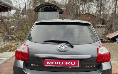 Toyota Auris II, 2010 год, 900 000 рублей, 1 фотография