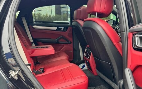 Porsche Cayenne III, 2022 год, 11 700 000 рублей, 17 фотография