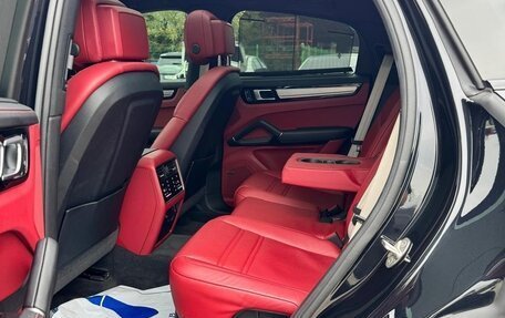 Porsche Cayenne III, 2022 год, 11 700 000 рублей, 15 фотография