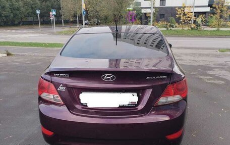 Hyundai Solaris II рестайлинг, 2011 год, 585 000 рублей, 2 фотография