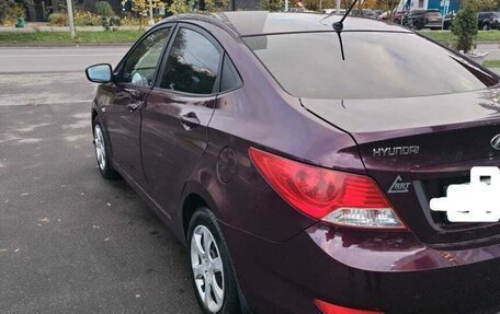 Hyundai Solaris II рестайлинг, 2011 год, 585 000 рублей, 9 фотография