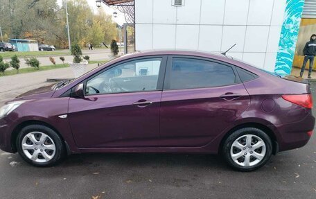Hyundai Solaris II рестайлинг, 2011 год, 585 000 рублей, 4 фотография