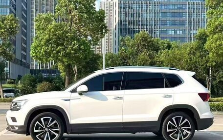 Volkswagen Teramont I, 2025 год, 100 000 рублей, 2 фотография