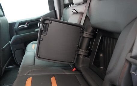 GMC Sierra, 2024 год, 16 090 000 рублей, 24 фотография