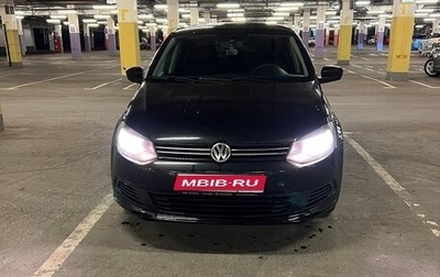 Volkswagen Polo VI (EU Market), 2013 год, 750 000 рублей, 1 фотография