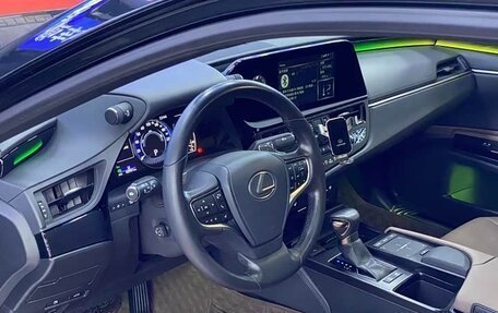 Lexus ES VII, 2022 год, 3 700 147 рублей, 10 фотография