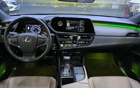 Lexus ES VII, 2022 год, 3 700 147 рублей, 12 фотография