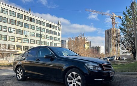 Mercedes-Benz C-Класс, 2010 год, 1 100 000 рублей, 4 фотография