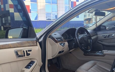 Mercedes-Benz E-Класс, 2009 год, 1 600 000 рублей, 9 фотография