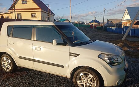 KIA Soul I рестайлинг, 2009 год, 600 000 рублей, 3 фотография