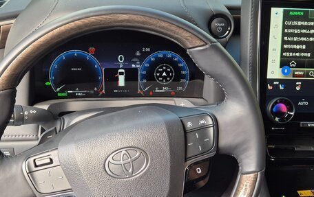 Toyota Alphard, 2024 год, 10 497 181 рублей, 6 фотография