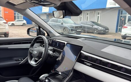 Geely Atlas, 2024 год, 2 750 000 рублей, 24 фотография