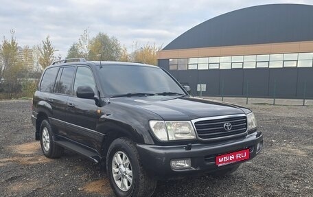 Toyota Land Cruiser 100 рестайлинг 2, 2000 год, 1 900 000 рублей, 1 фотография
