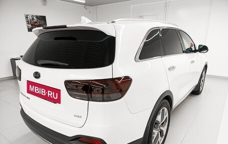 KIA Sorento III Prime рестайлинг, 2017 год, 2 100 000 рублей, 9 фотография