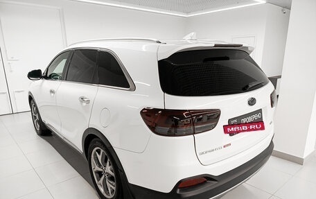 KIA Sorento III Prime рестайлинг, 2017 год, 2 100 000 рублей, 11 фотография