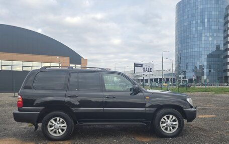 Toyota Land Cruiser 100 рестайлинг 2, 2000 год, 1 900 000 рублей, 2 фотография