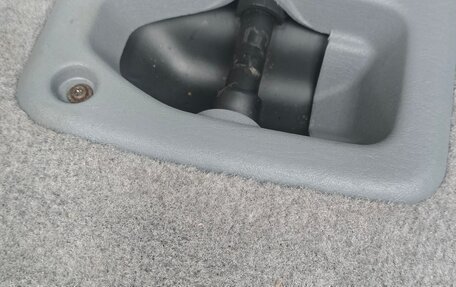 Toyota Land Cruiser 100 рестайлинг 2, 2000 год, 1 900 000 рублей, 13 фотография