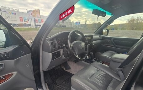 Toyota Land Cruiser 100 рестайлинг 2, 2000 год, 1 900 000 рублей, 9 фотография