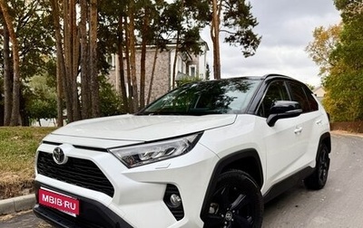 Toyota RAV4, 2021 год, 4 495 000 рублей, 1 фотография