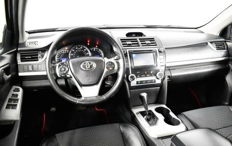 Toyota Camry, 2012 год, 1 200 000 рублей, 6 фотография