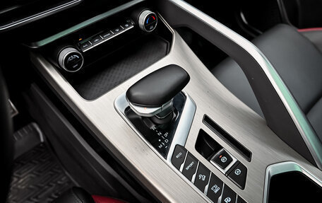 Geely Coolray I, 2023 год, 2 050 000 рублей, 14 фотография