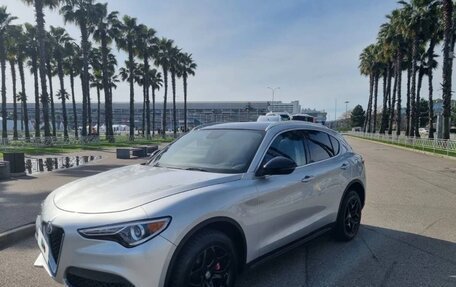 Alfa Romeo Stelvio, 2018 год, 2 400 000 рублей, 1 фотография