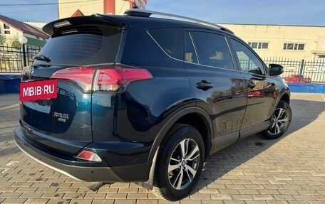 Toyota RAV4, 2019 год, 3 000 000 рублей, 7 фотография