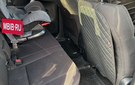 Toyota RAV4, 2019 год, 3 000 000 рублей, 11 фотография