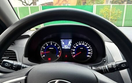 Hyundai Solaris II рестайлинг, 2014 год, 750 000 рублей, 6 фотография