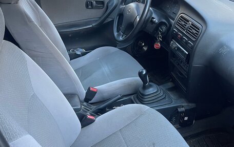 Nissan Primera II рестайлинг, 1991 год, 69 000 рублей, 7 фотография