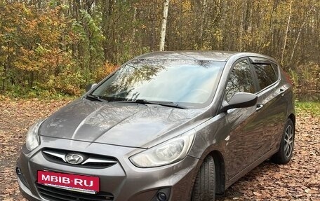 Hyundai Solaris II рестайлинг, 2014 год, 750 000 рублей, 9 фотография