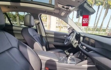 Alfa Romeo Stelvio, 2018 год, 2 400 000 рублей, 6 фотография