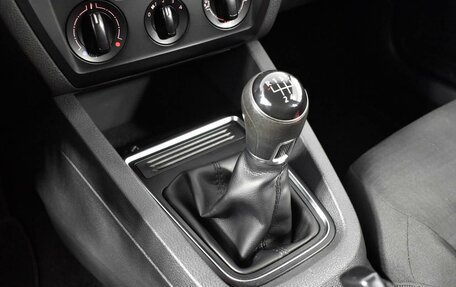 Volkswagen Jetta VI, 2016 год, 1 080 000 рублей, 16 фотография